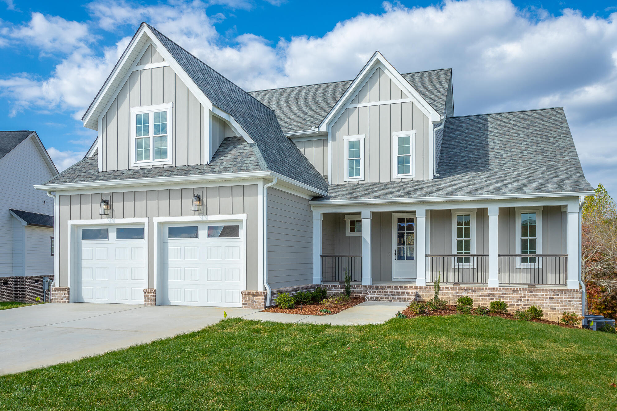 912 Equestrian Drive