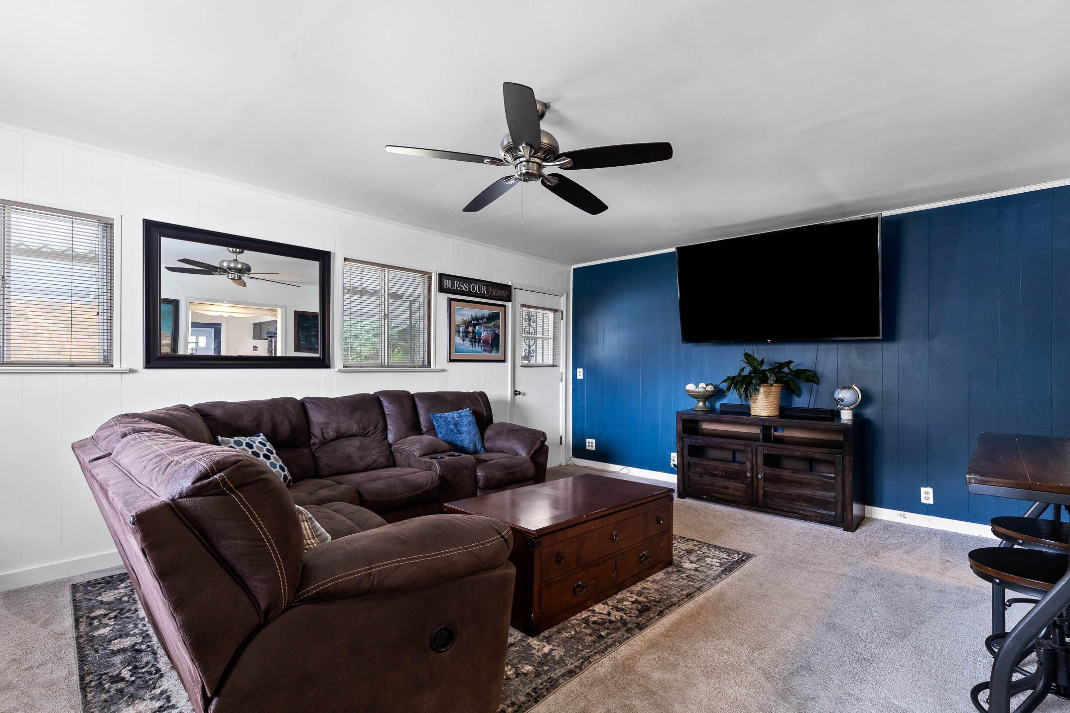 5605 Crestview Drive