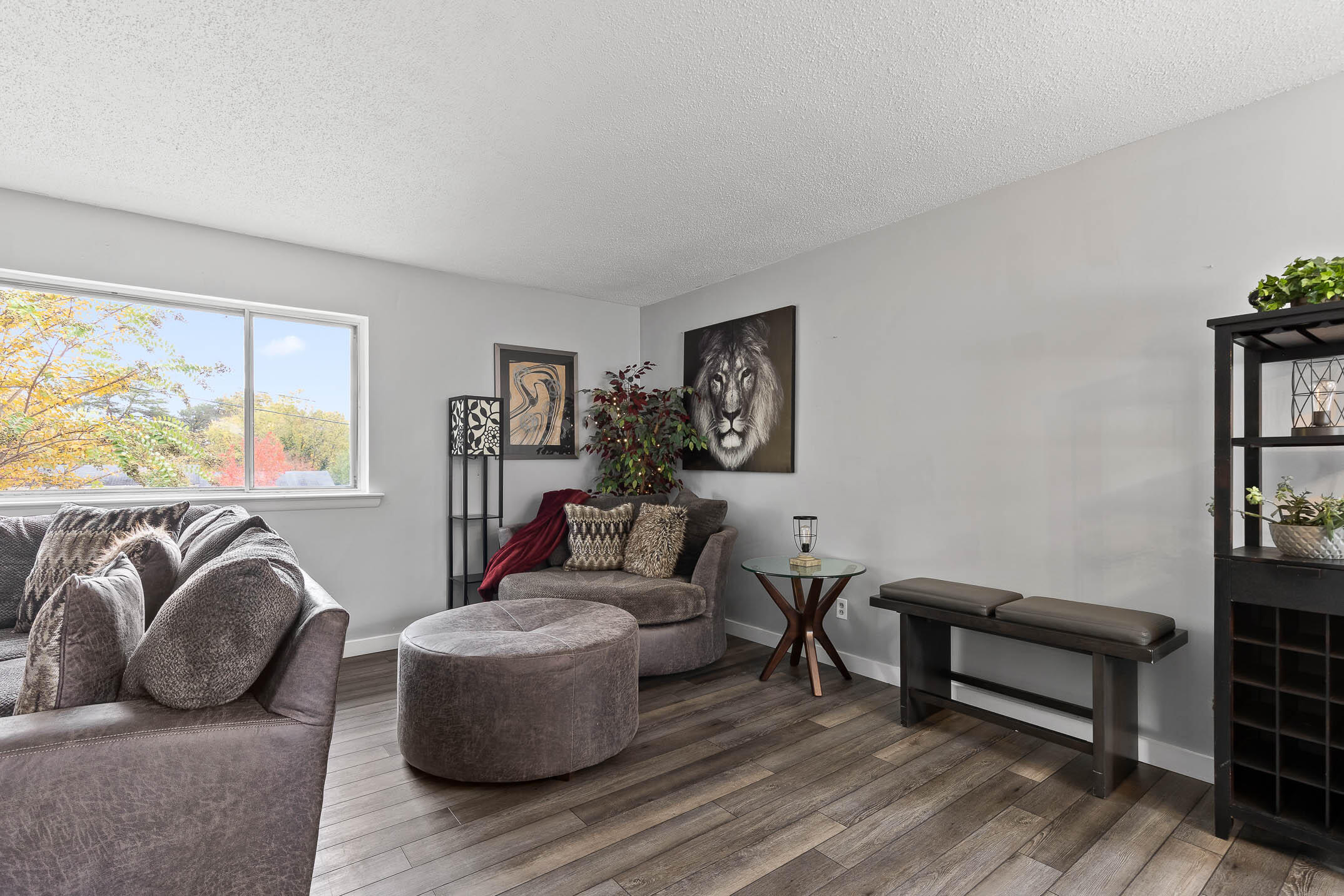 5605 Crestview Drive