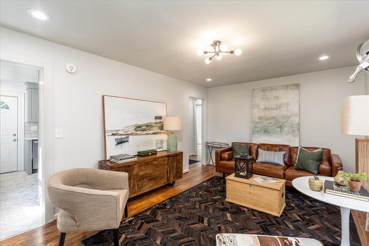 3963 Birmingham Drive