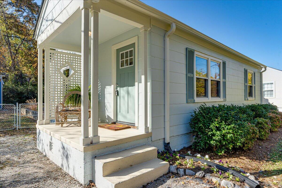 3963 Birmingham Drive