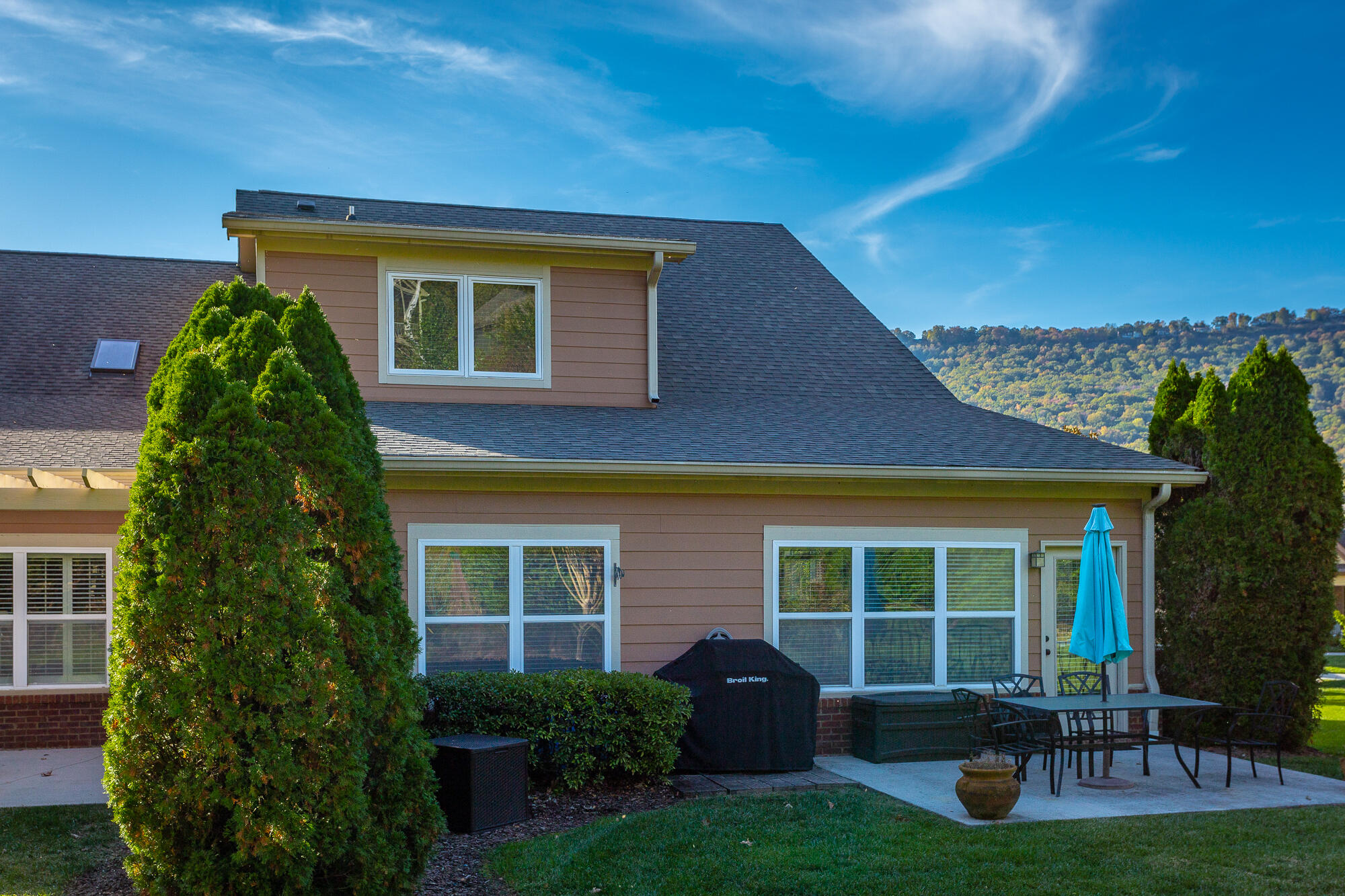 1126 Saddlebrook Drive
