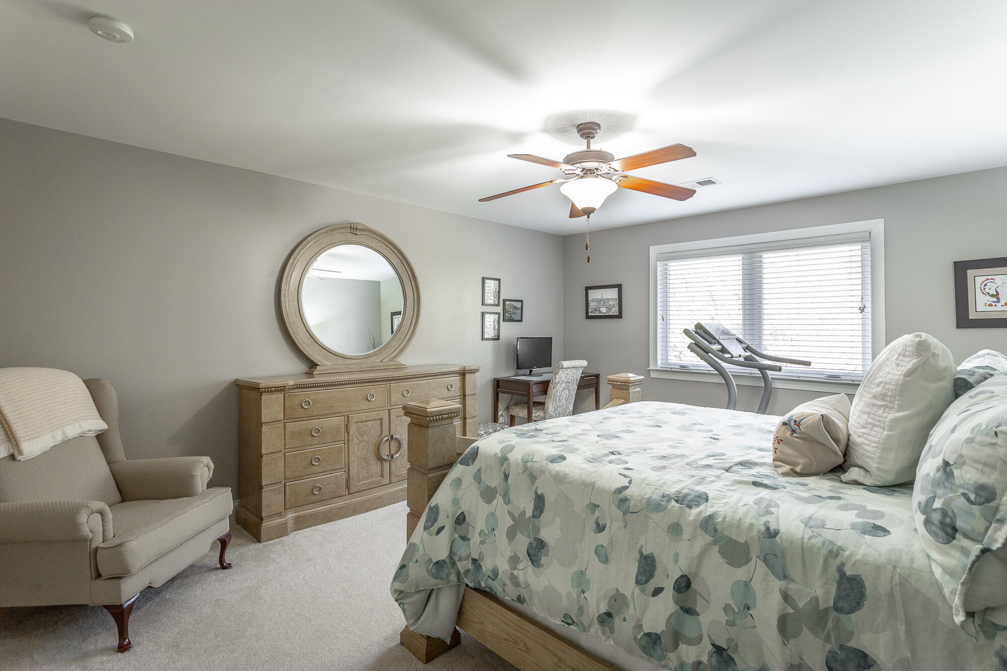 1126 Saddlebrook Drive