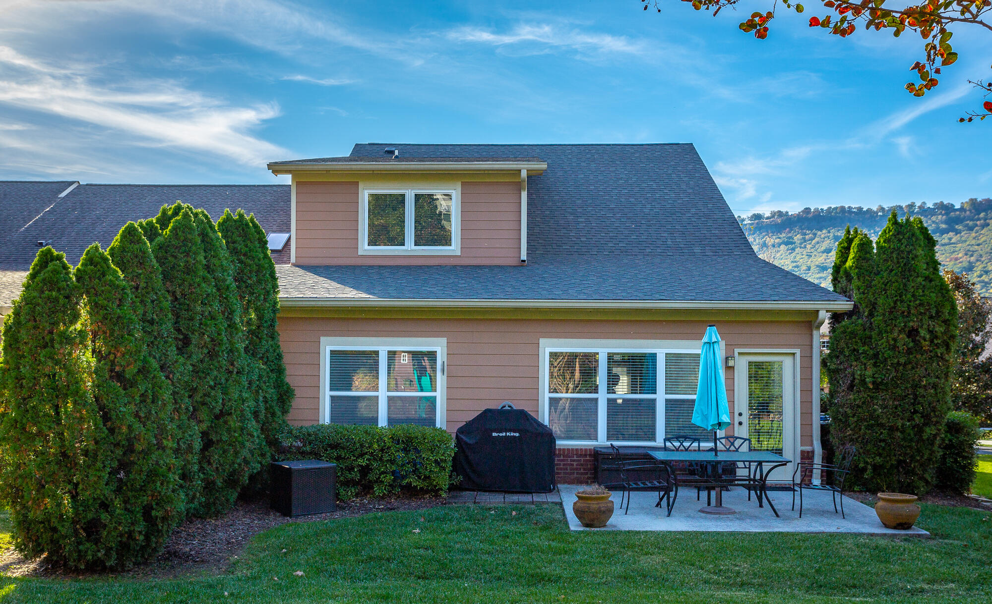 1126 Saddlebrook Drive