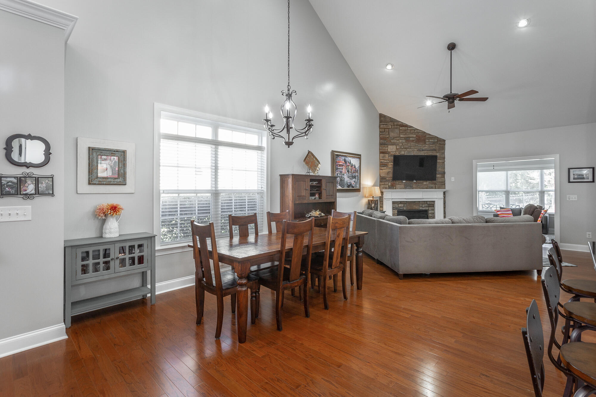 1126 Saddlebrook Drive