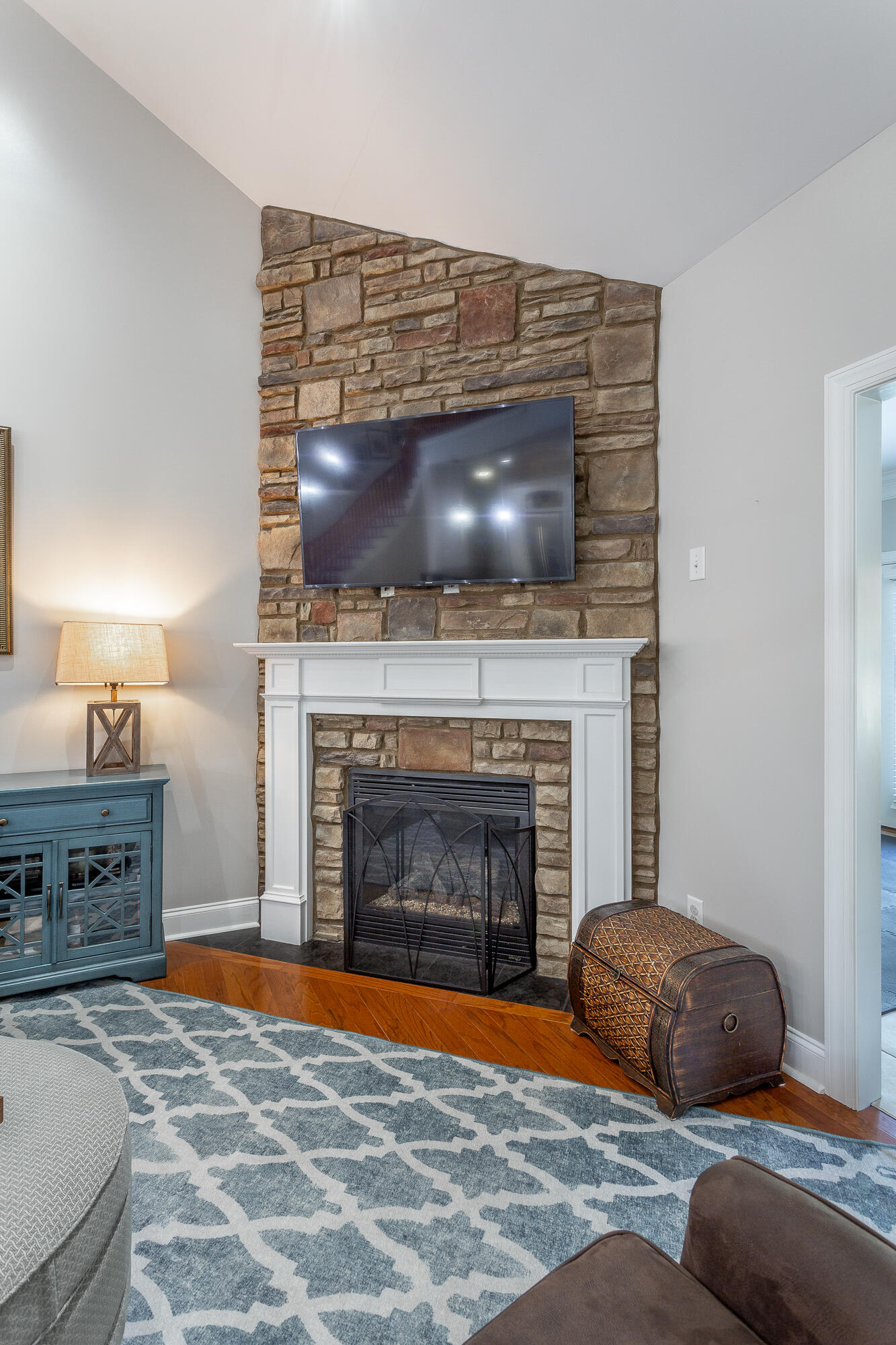 1126 Saddlebrook Drive