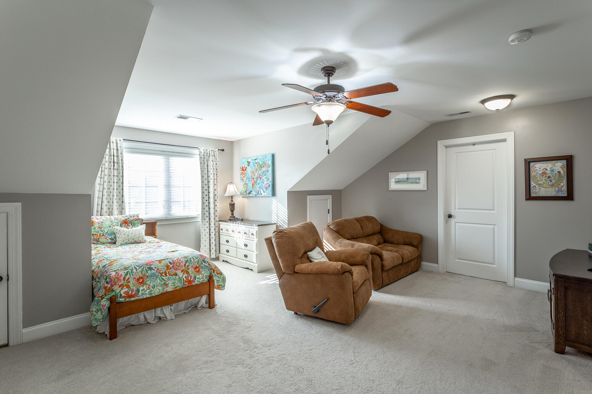 1126 Saddlebrook Drive