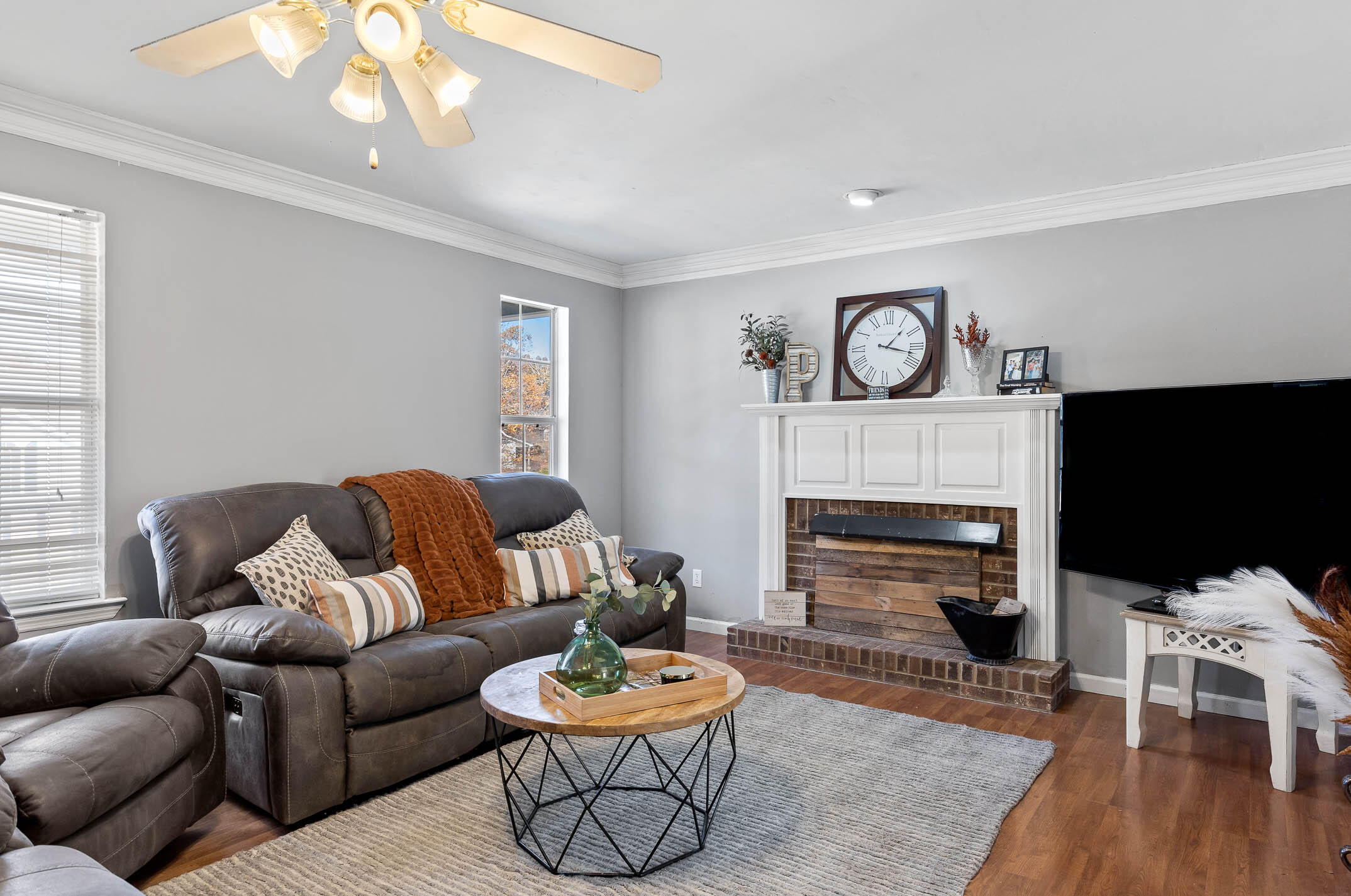 9844 Autumn Glen Drive