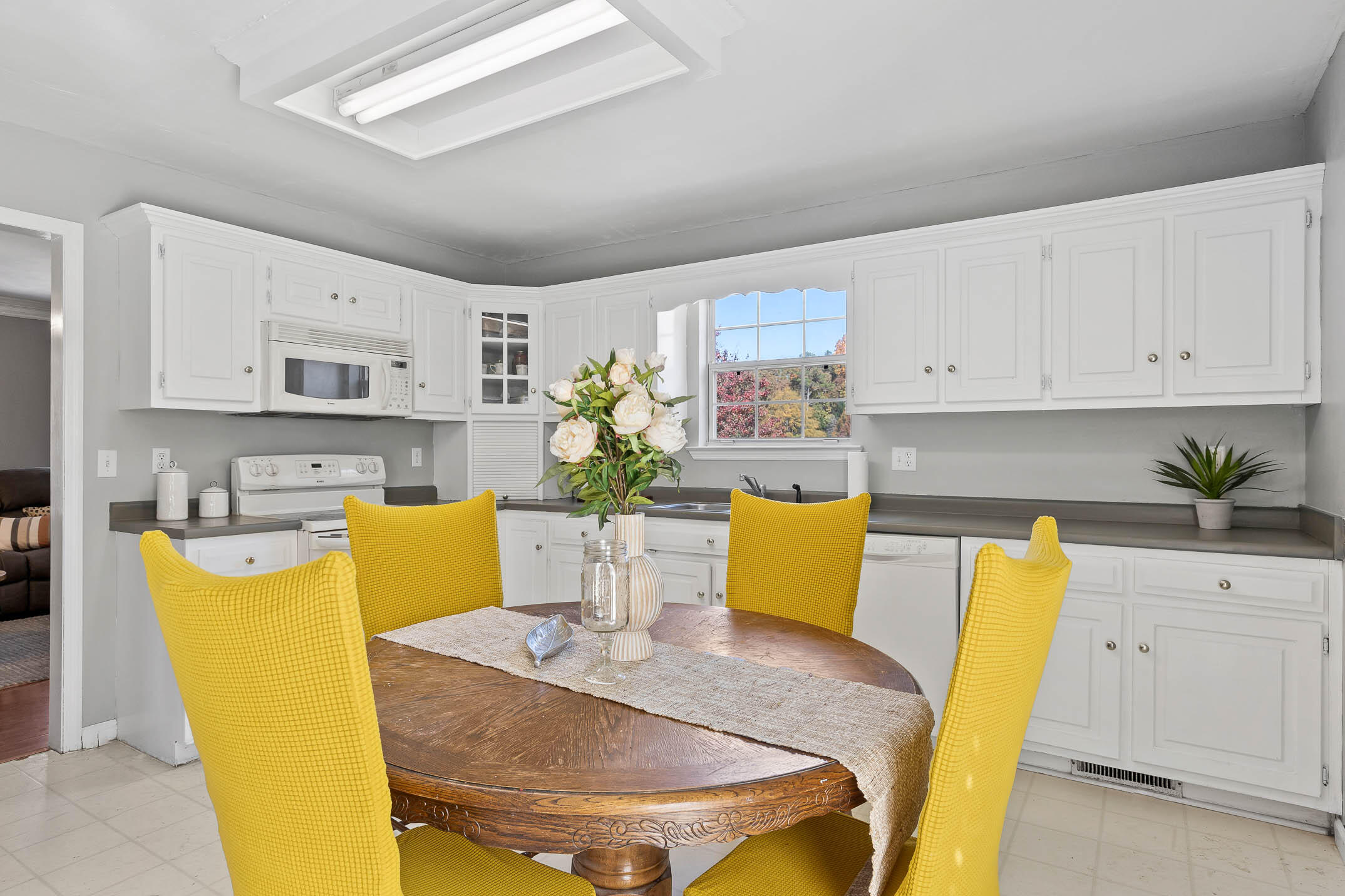 9844 Autumn Glen Drive