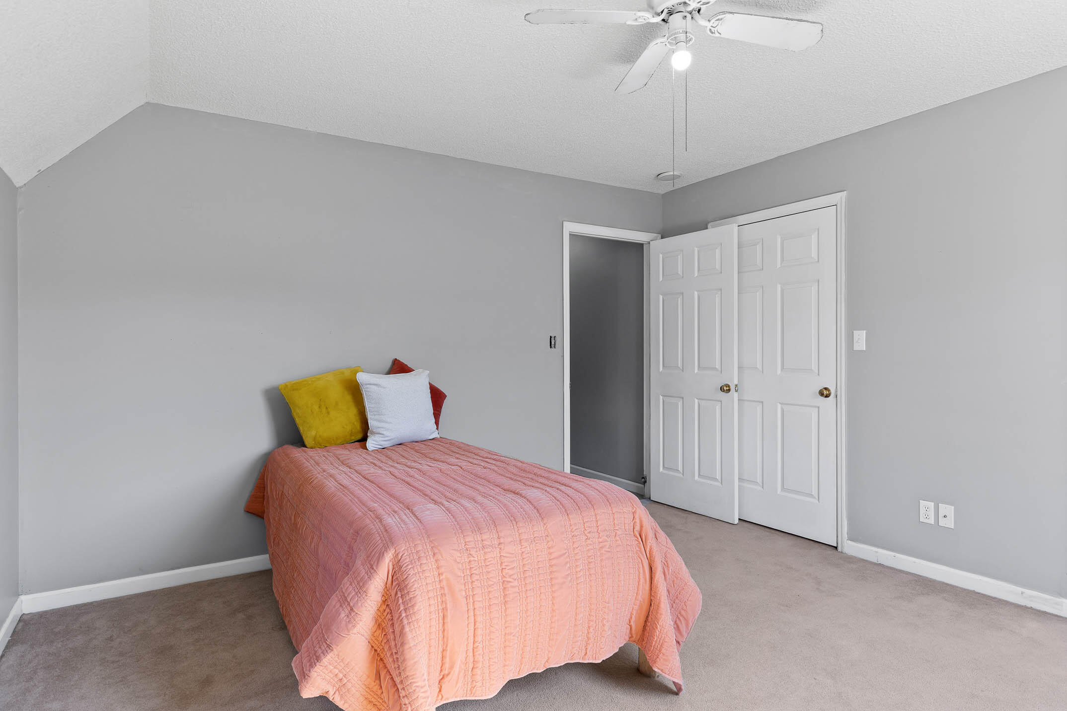 9844 Autumn Glen Drive