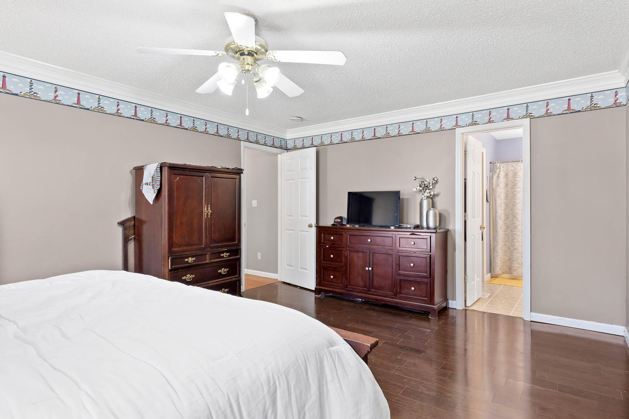 9844 Autumn Glen Drive
