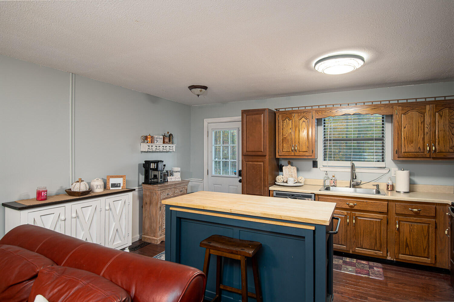 6620 Harrison Heights Drive