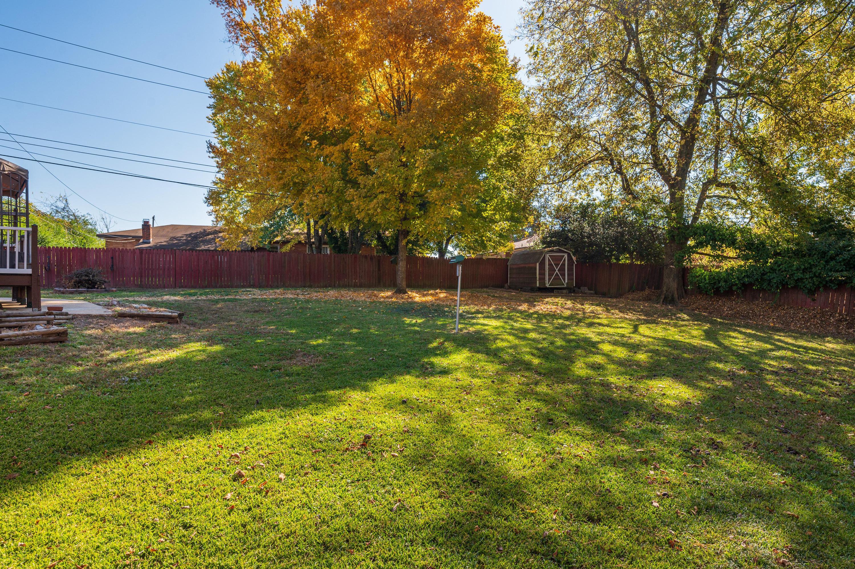 7032 Igou Gap Road