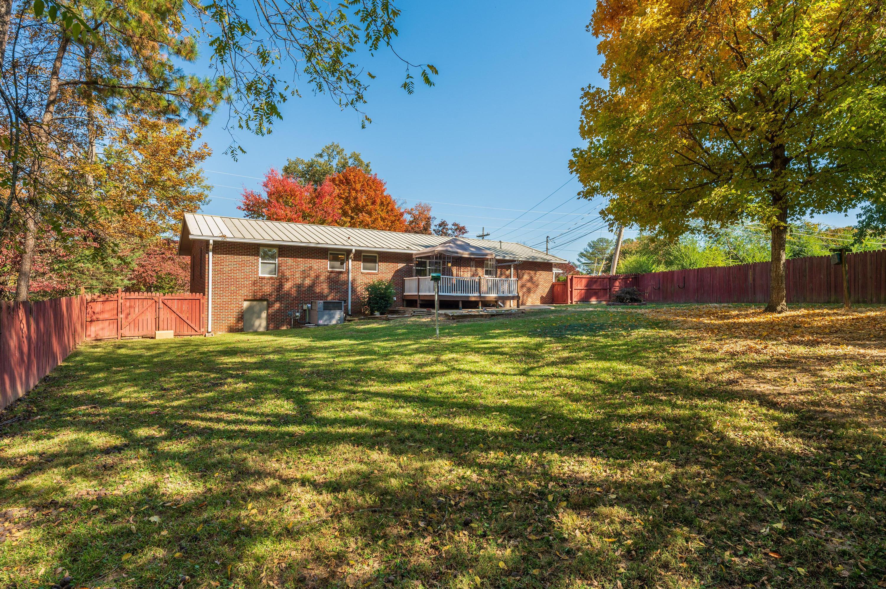 7032 Igou Gap Road