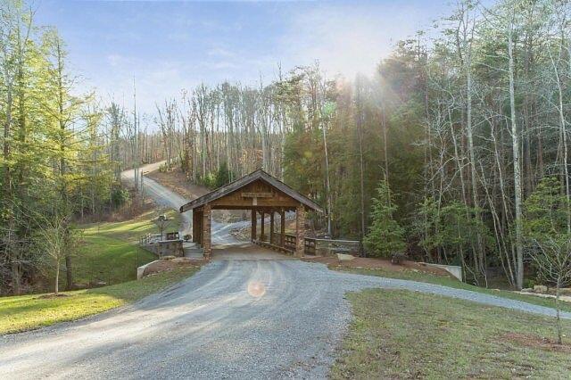 346 Deer Point Drive