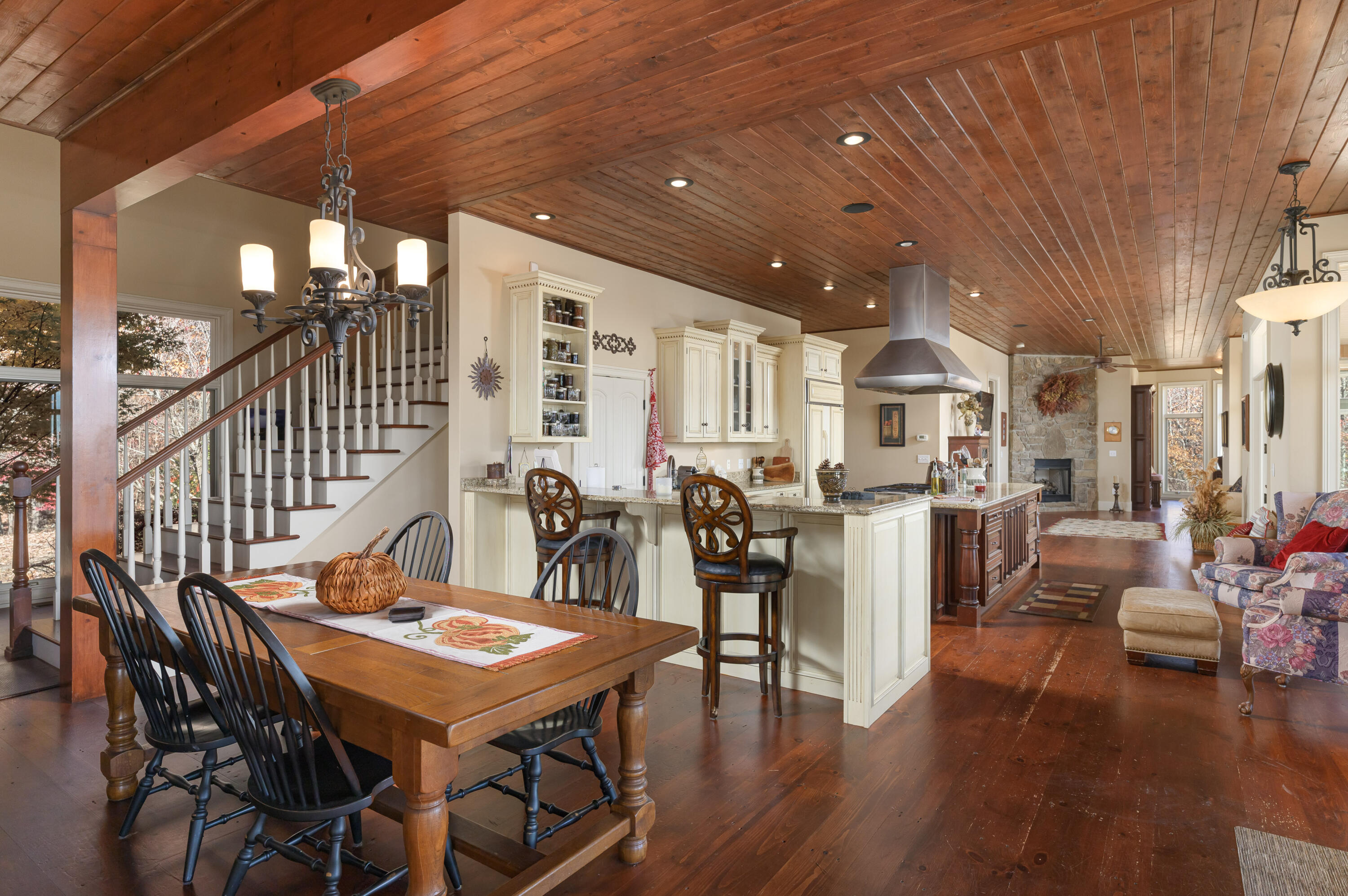 346 Deer Point Drive
