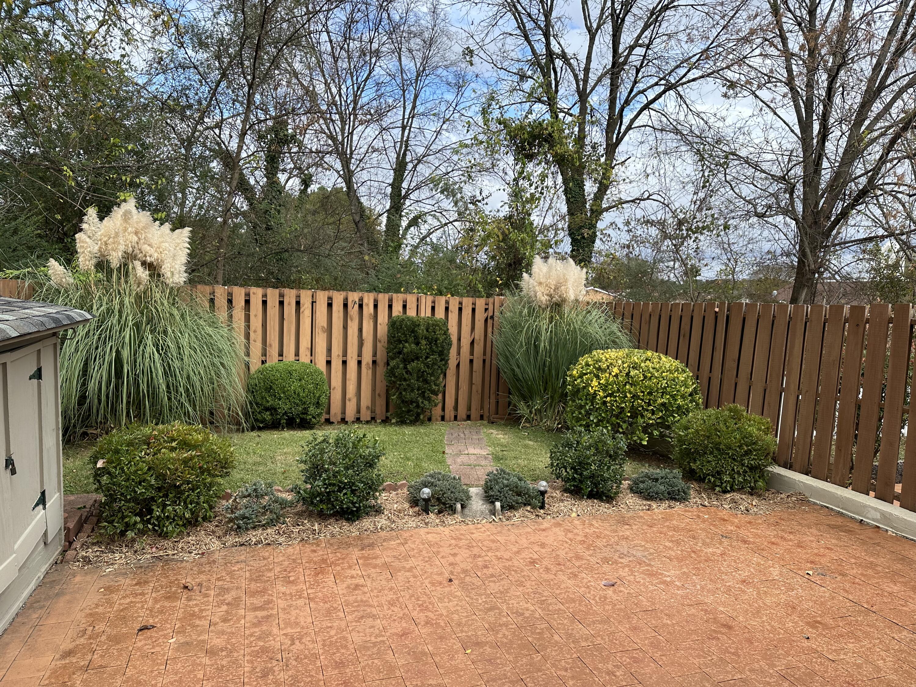 6740 Hickory Manor Circle