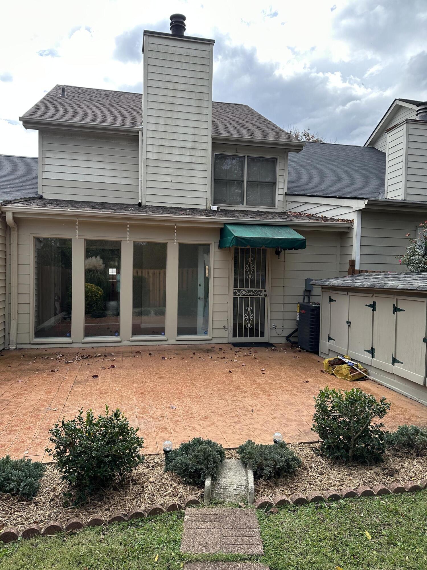 6740 Hickory Manor Circle