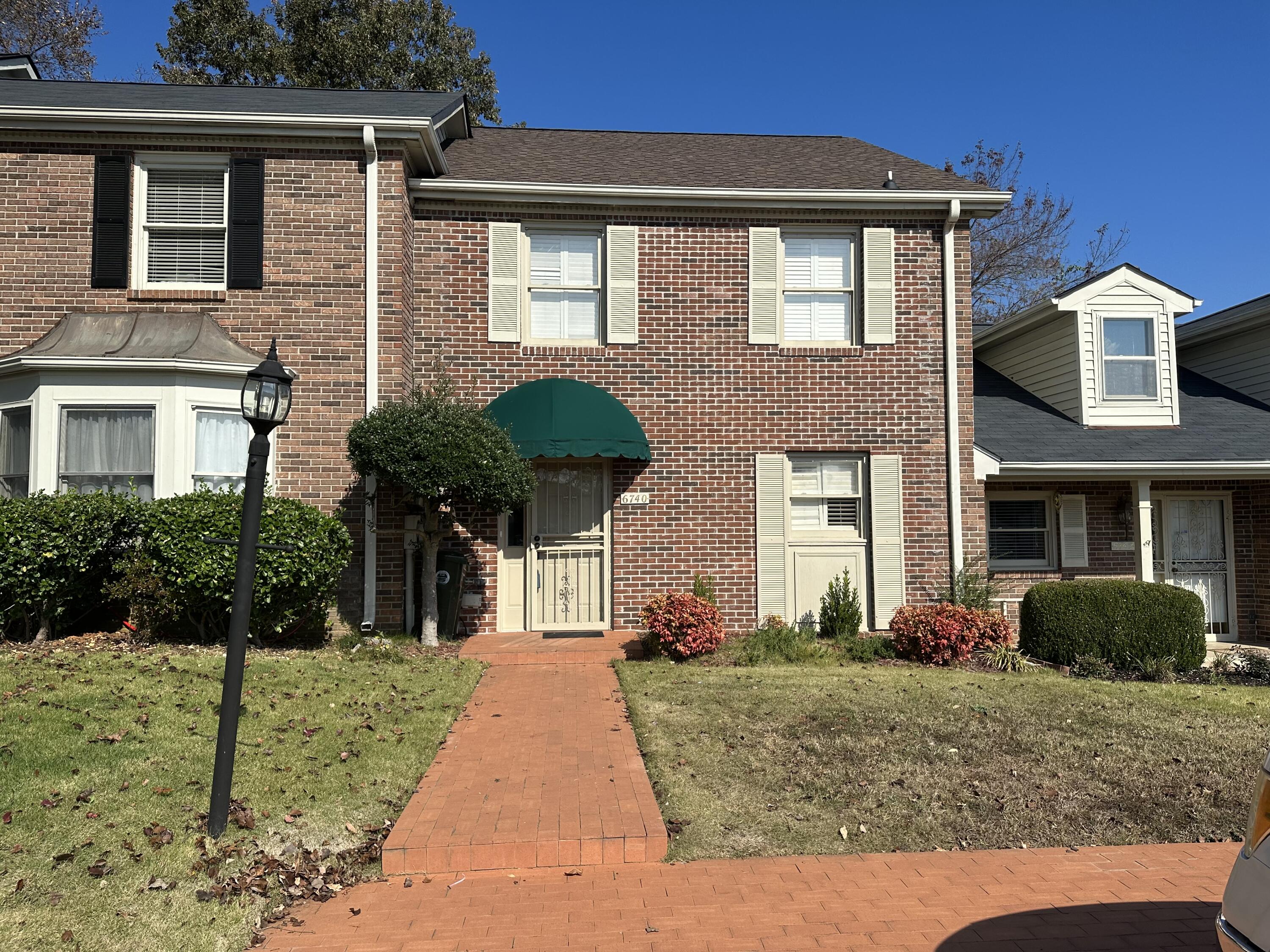 6740 Hickory Manor Circle