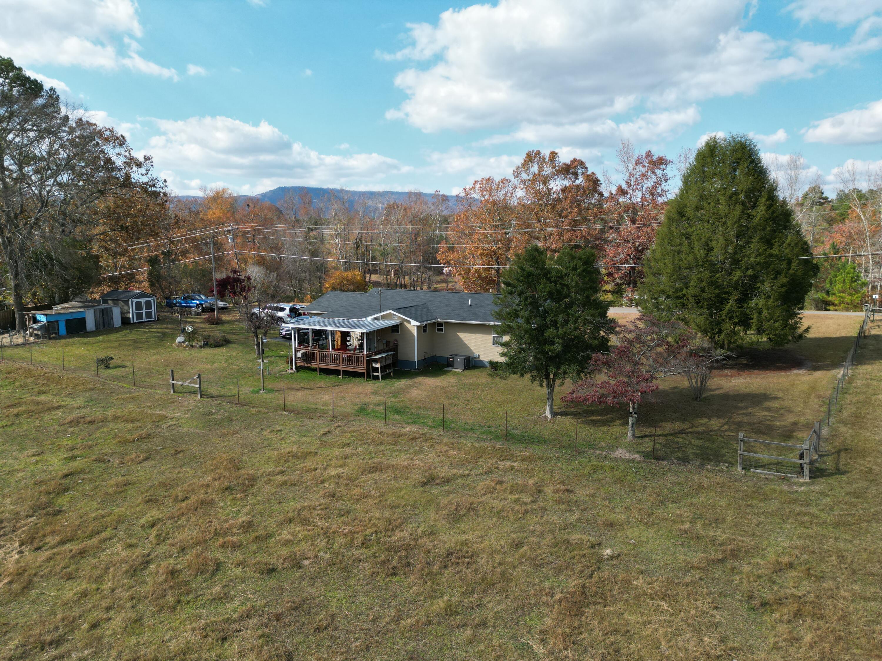 1075 Boss Road