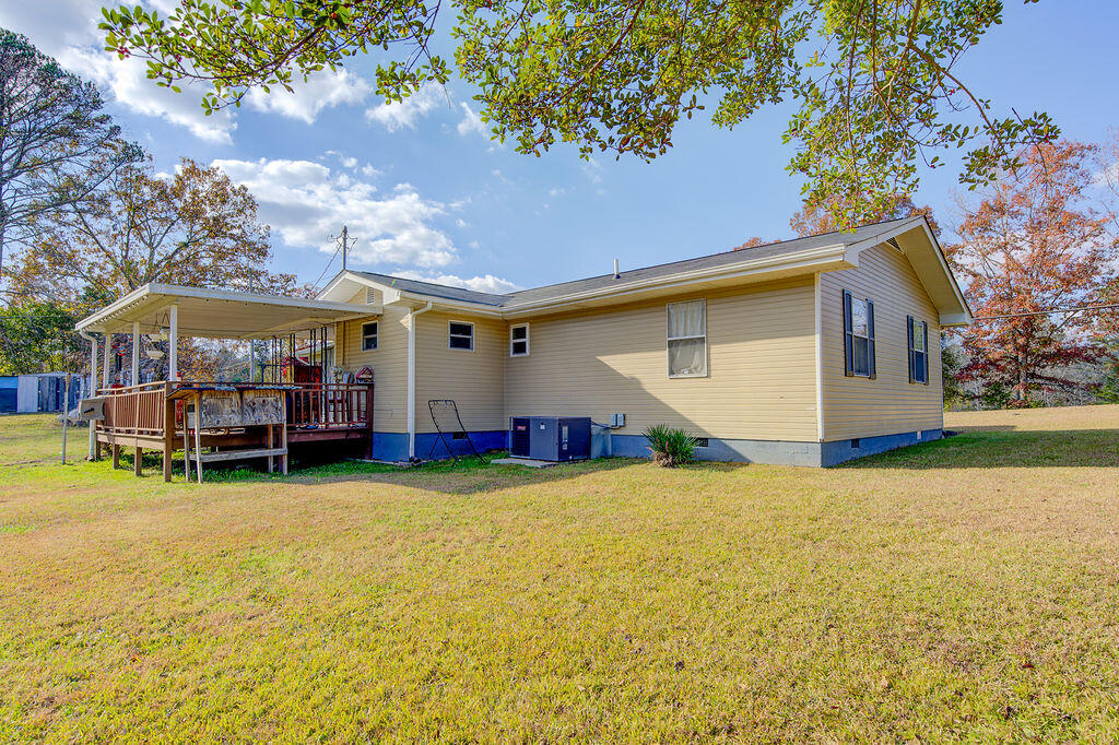 1075 Boss Road
