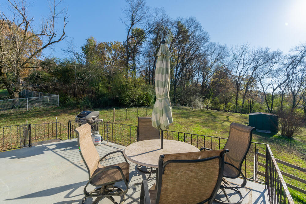 130 Passons Road