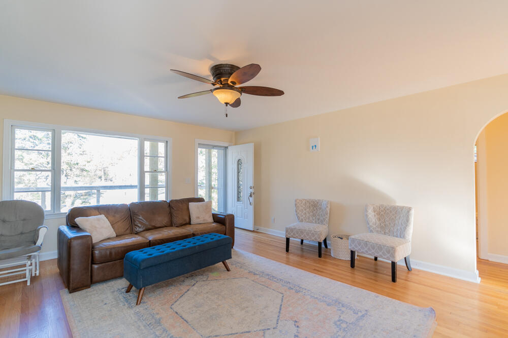 130 Passons Road
