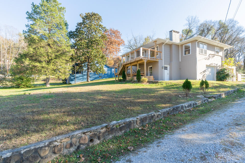 130 Passons Road