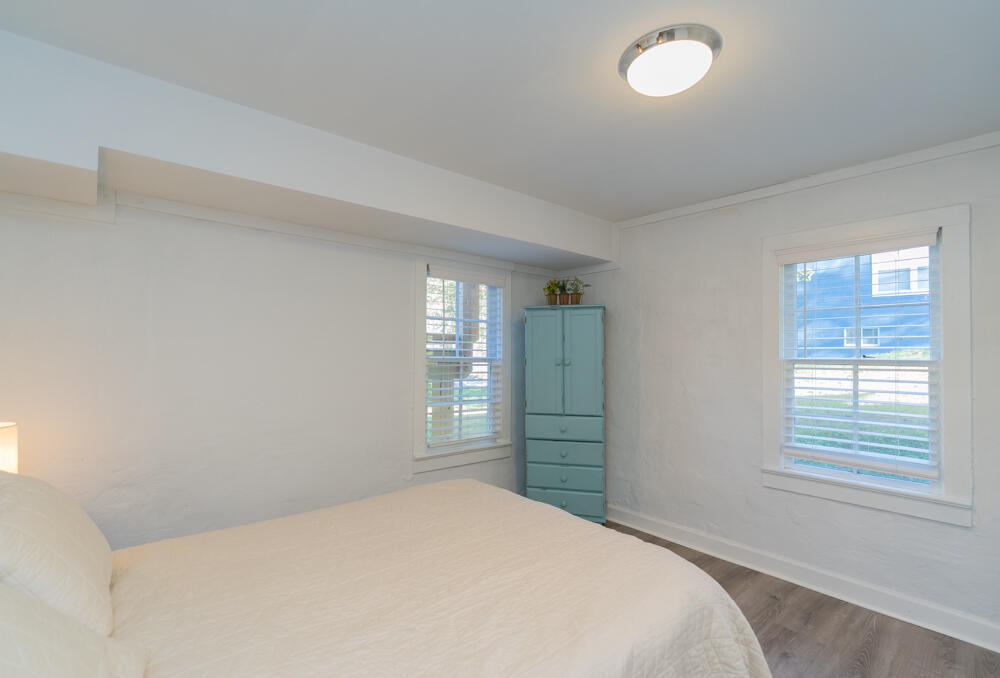 130 Passons Road