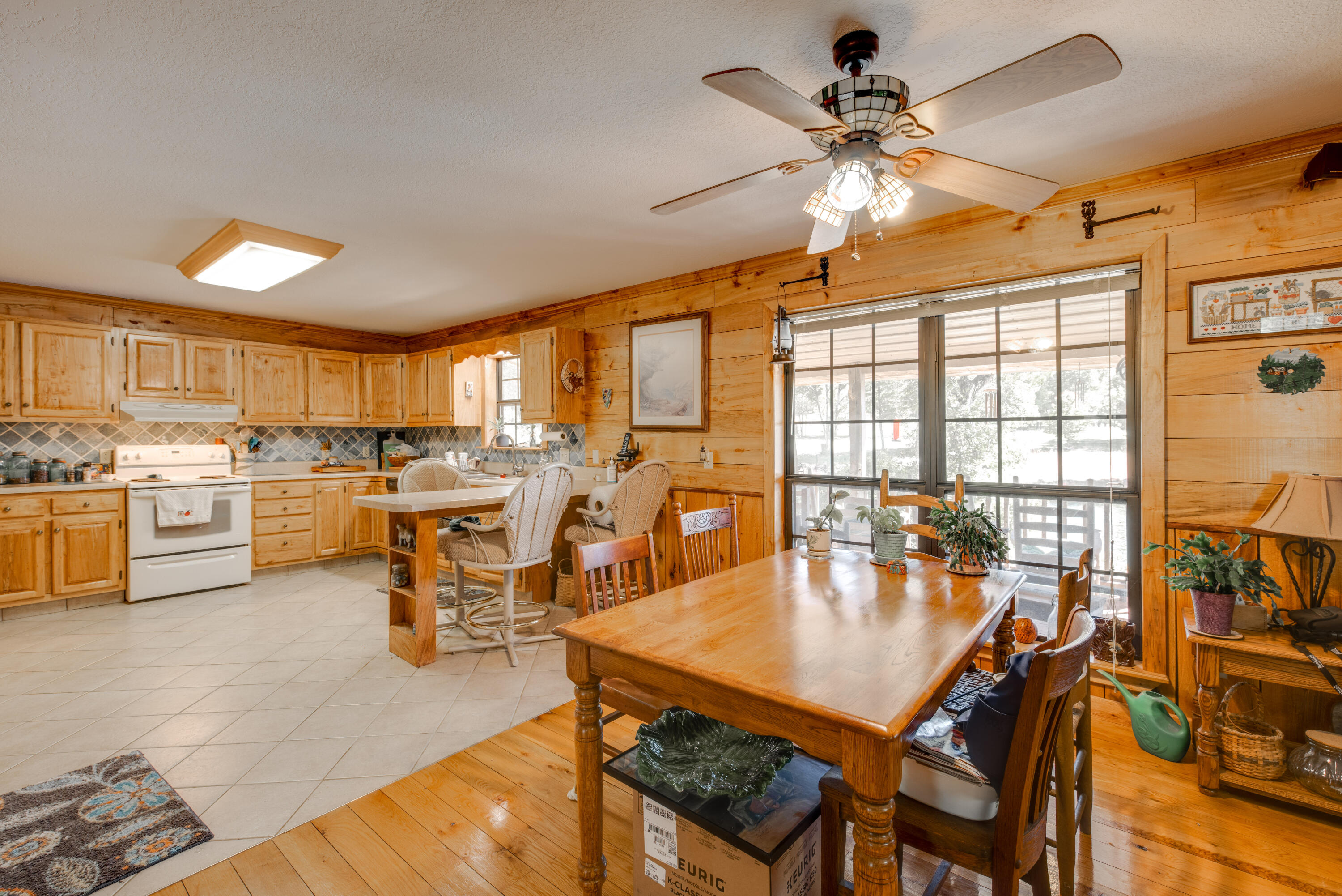 984 Blaine Smith Road