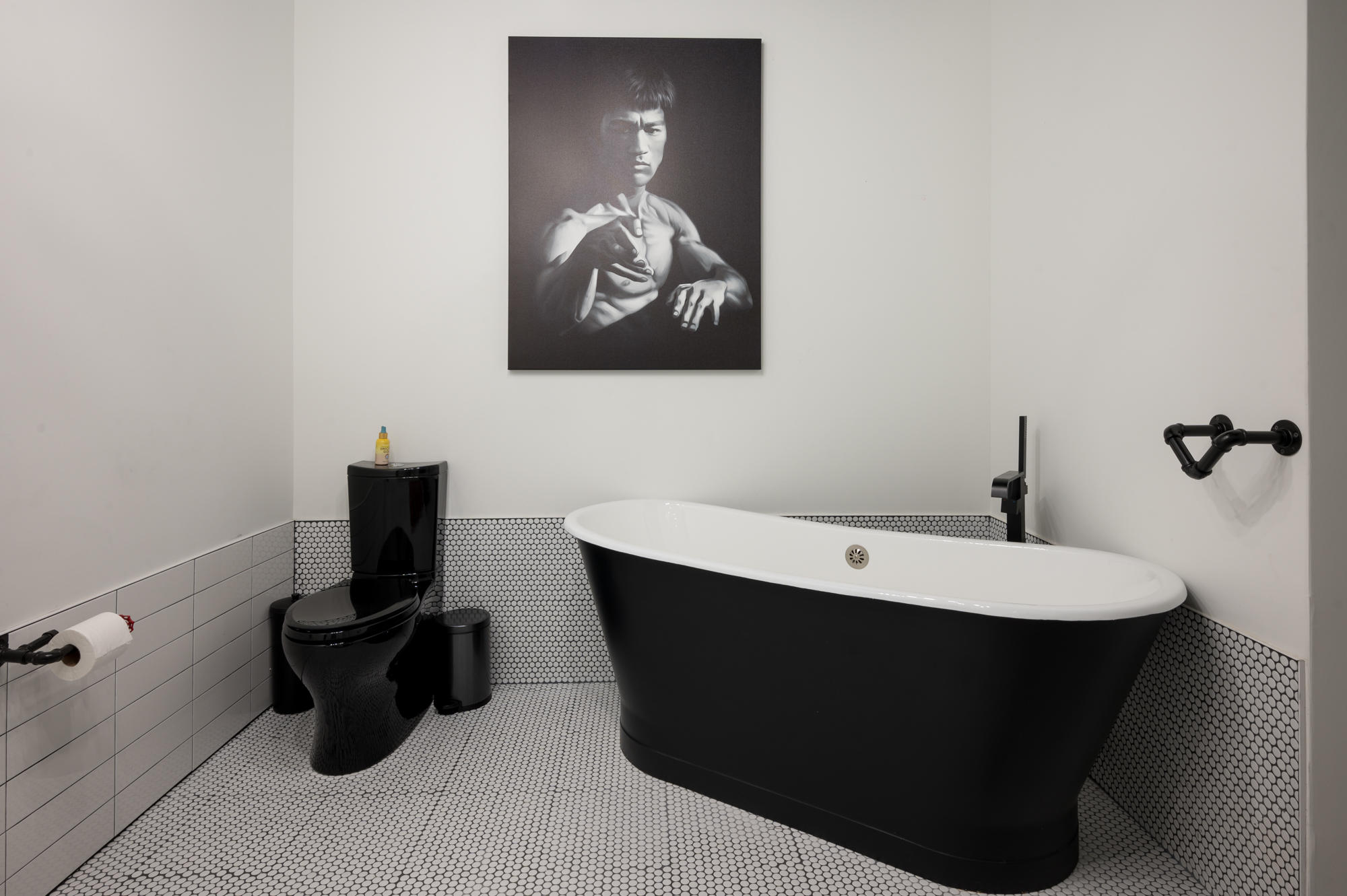 1301 Market Street, #209
