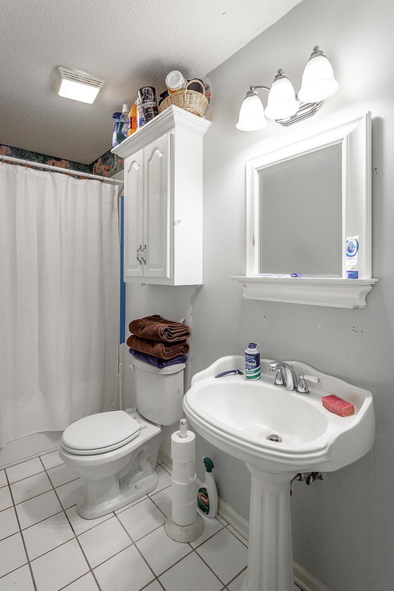 956 Gorge View Lane