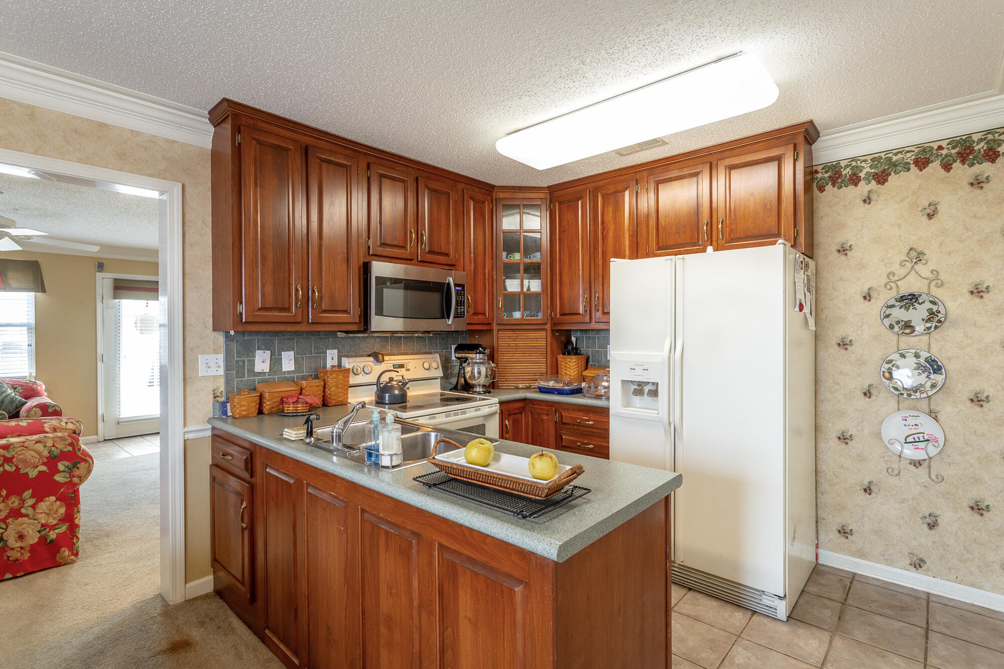 956 Gorge View Lane