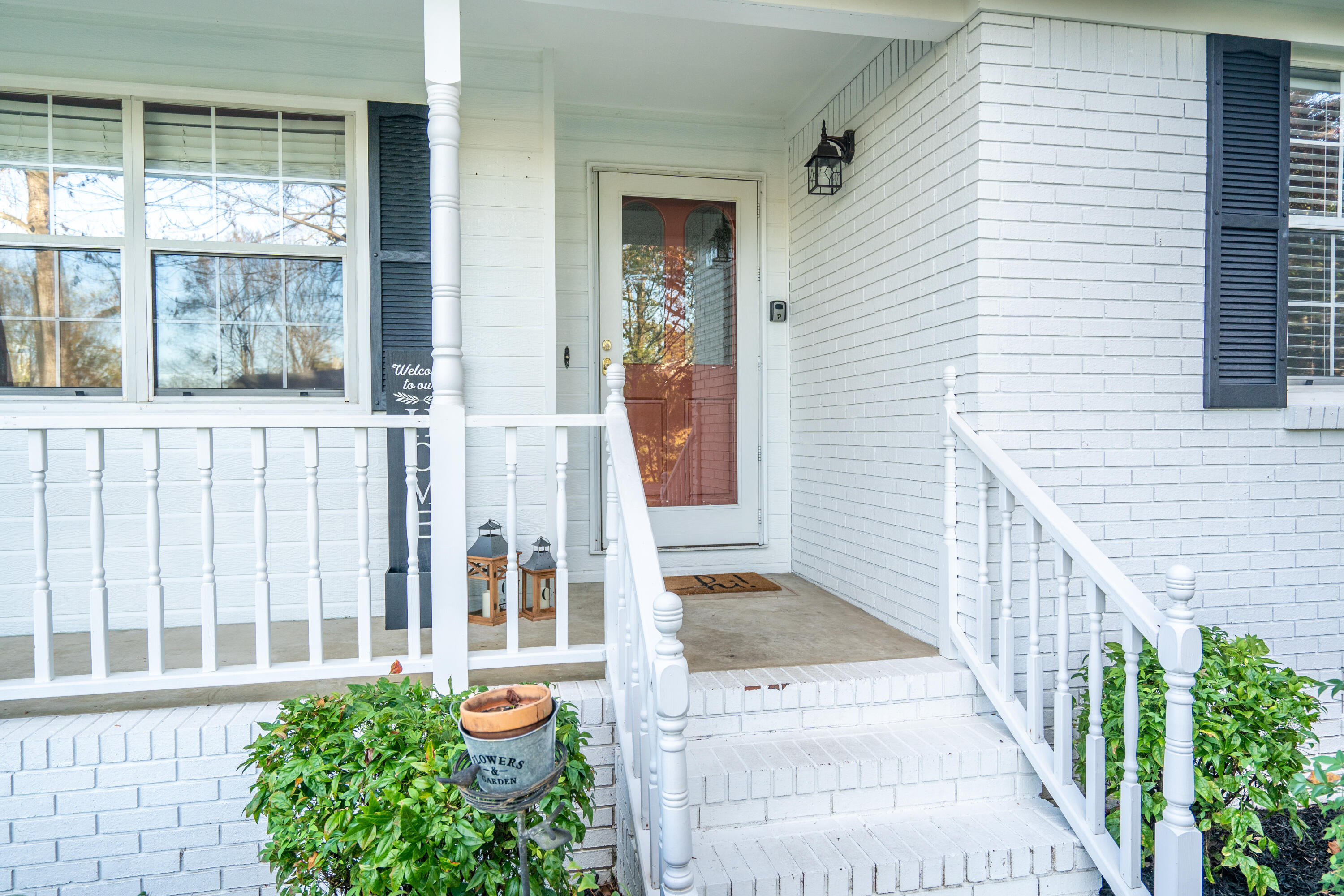 4216 Brooklet Trail