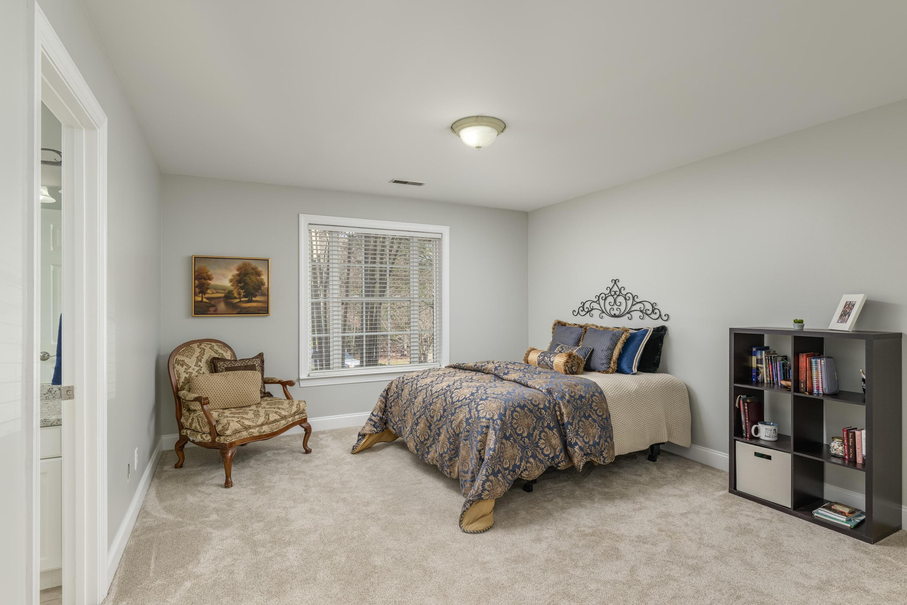 5625 Mountain Breeze Drive