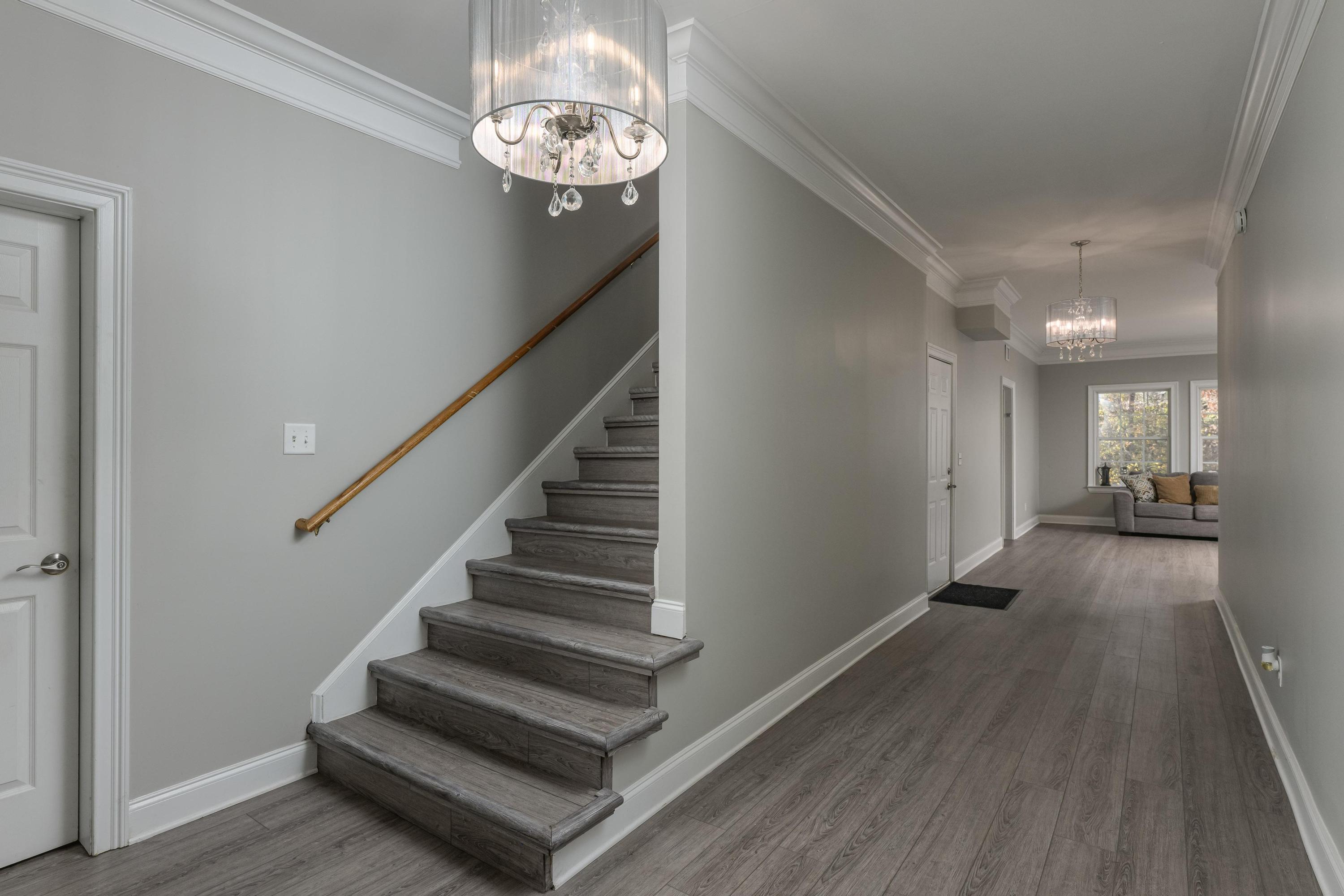 5625 Mountain Breeze Drive