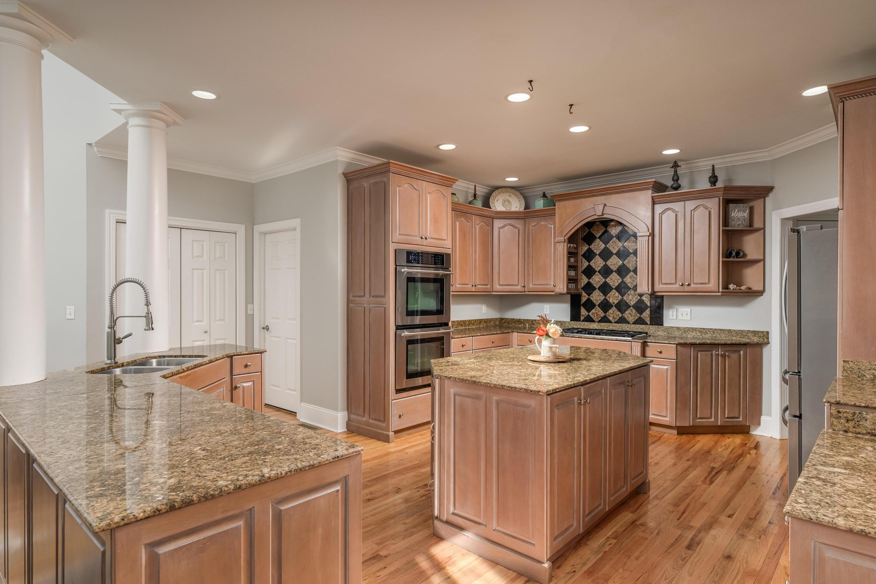 5625 Mountain Breeze Drive