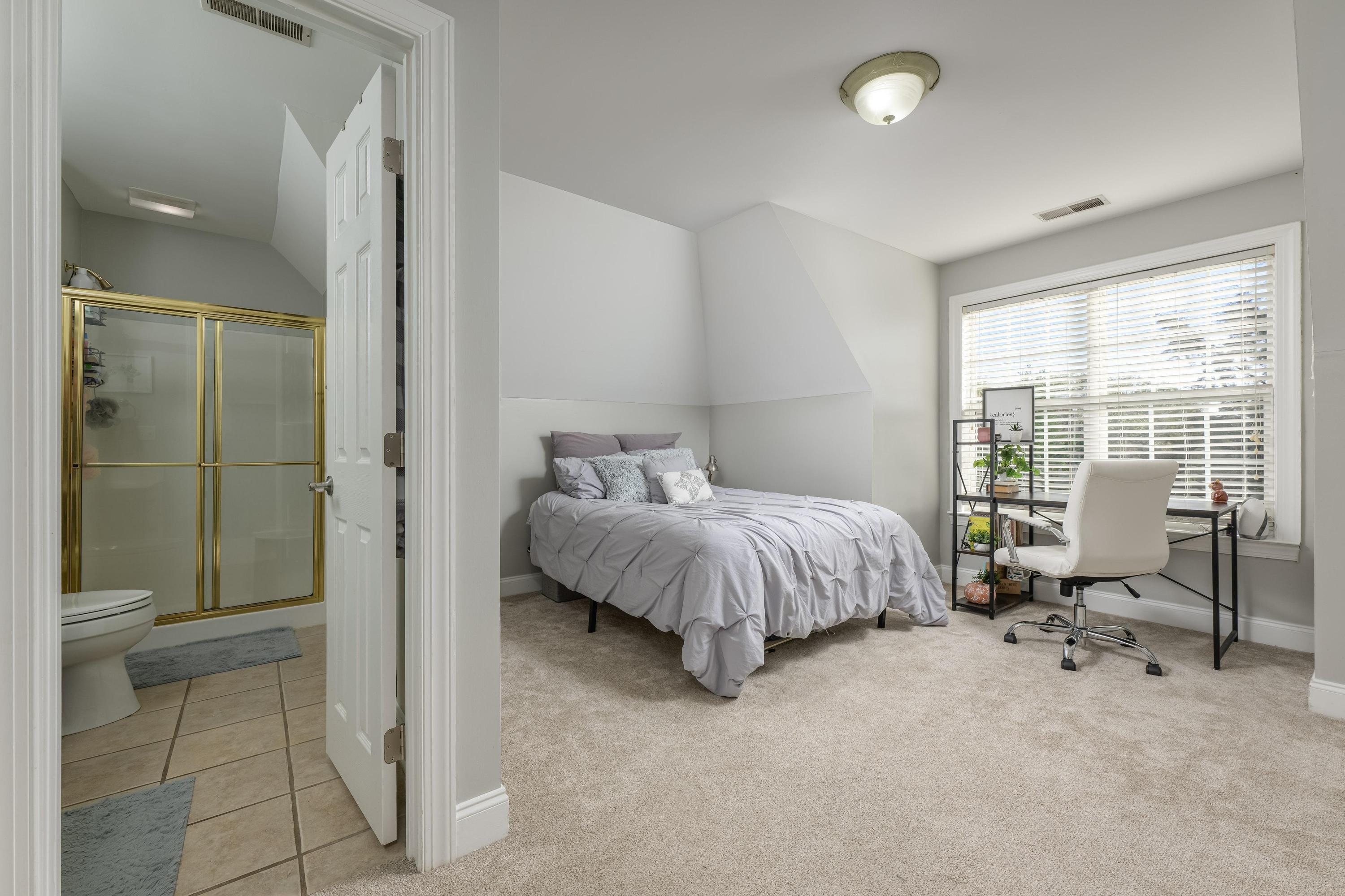 5625 Mountain Breeze Drive