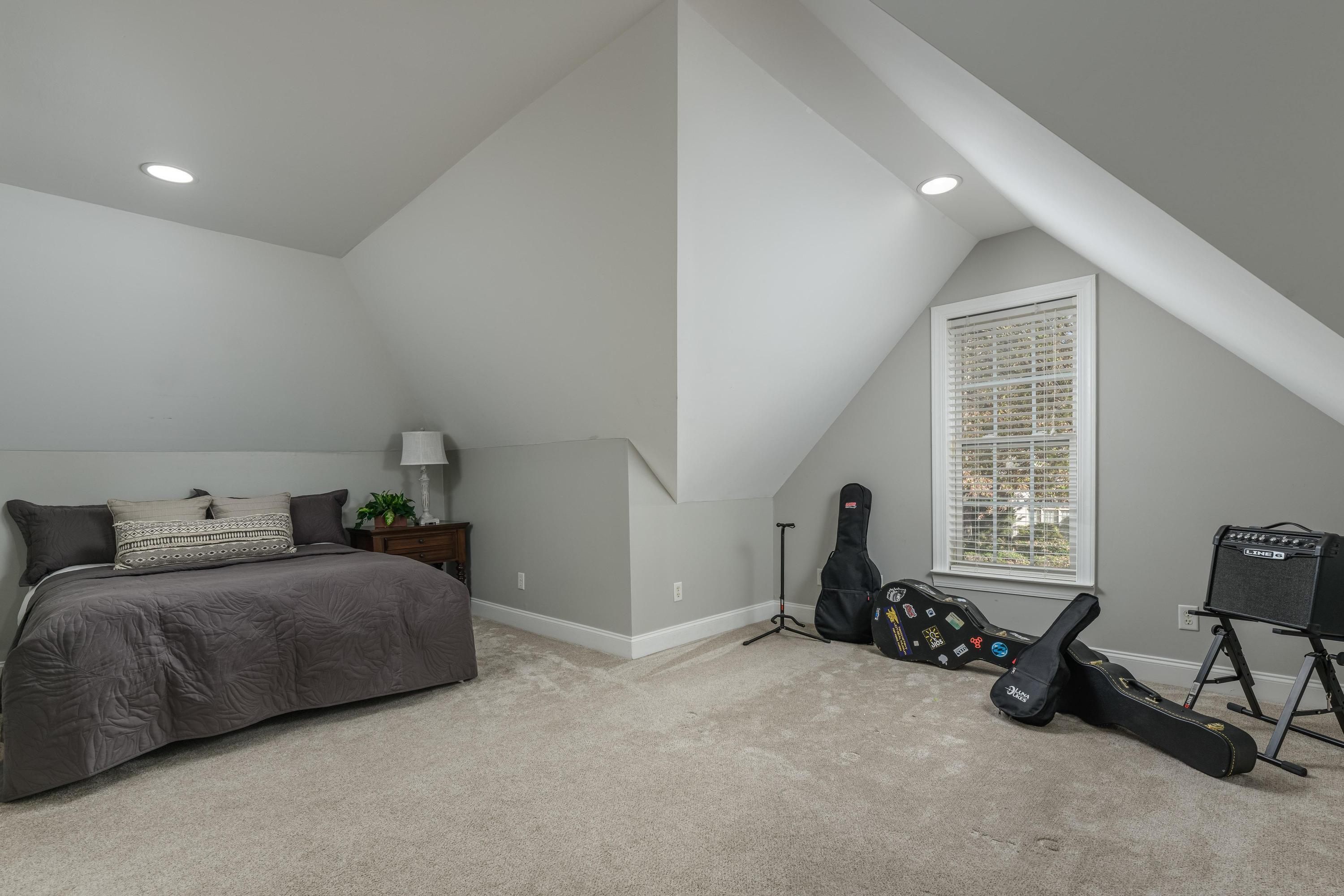5625 Mountain Breeze Drive