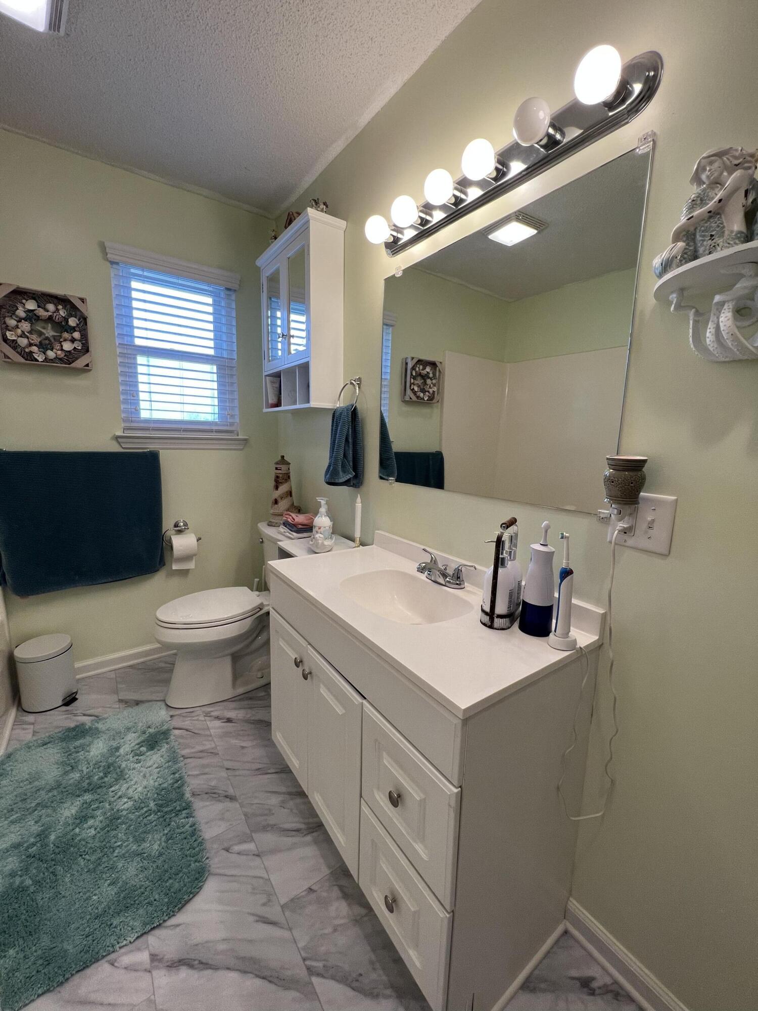 101 Crest Circle