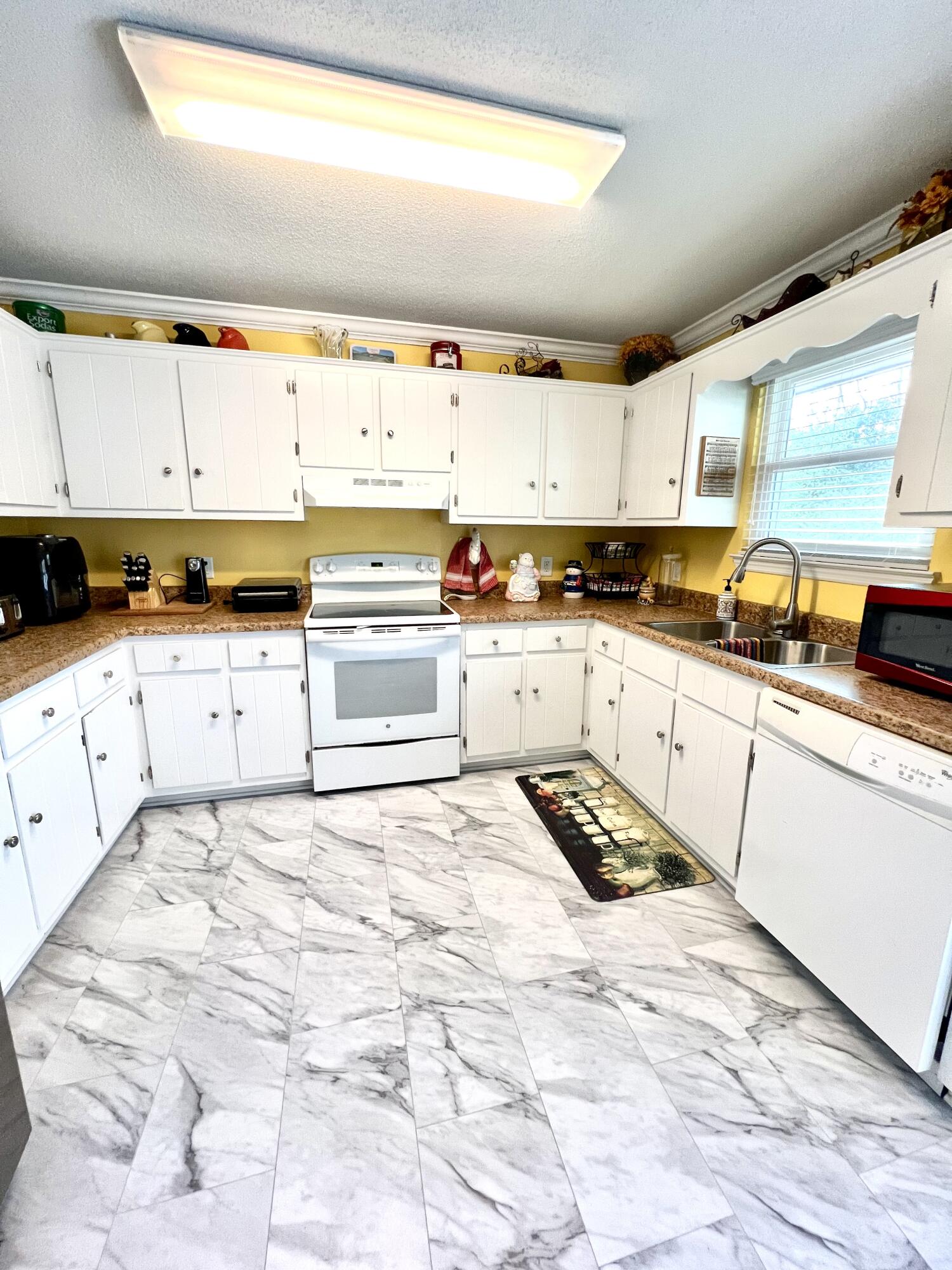 101 Crest Circle