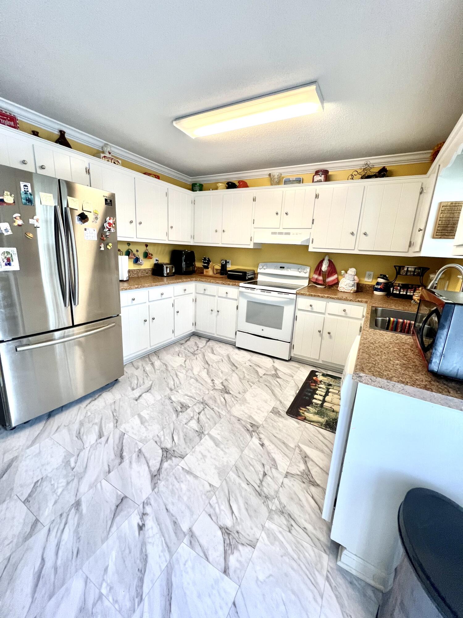 101 Crest Circle