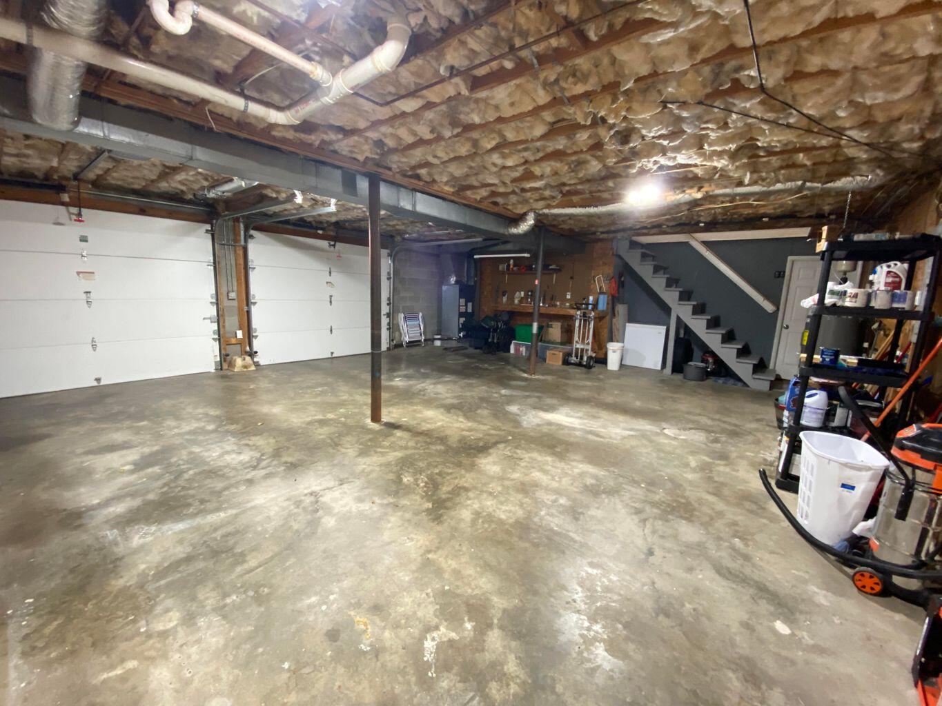 101 Crest Circle