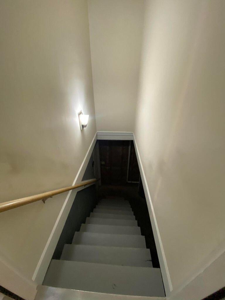 101 Crest Circle