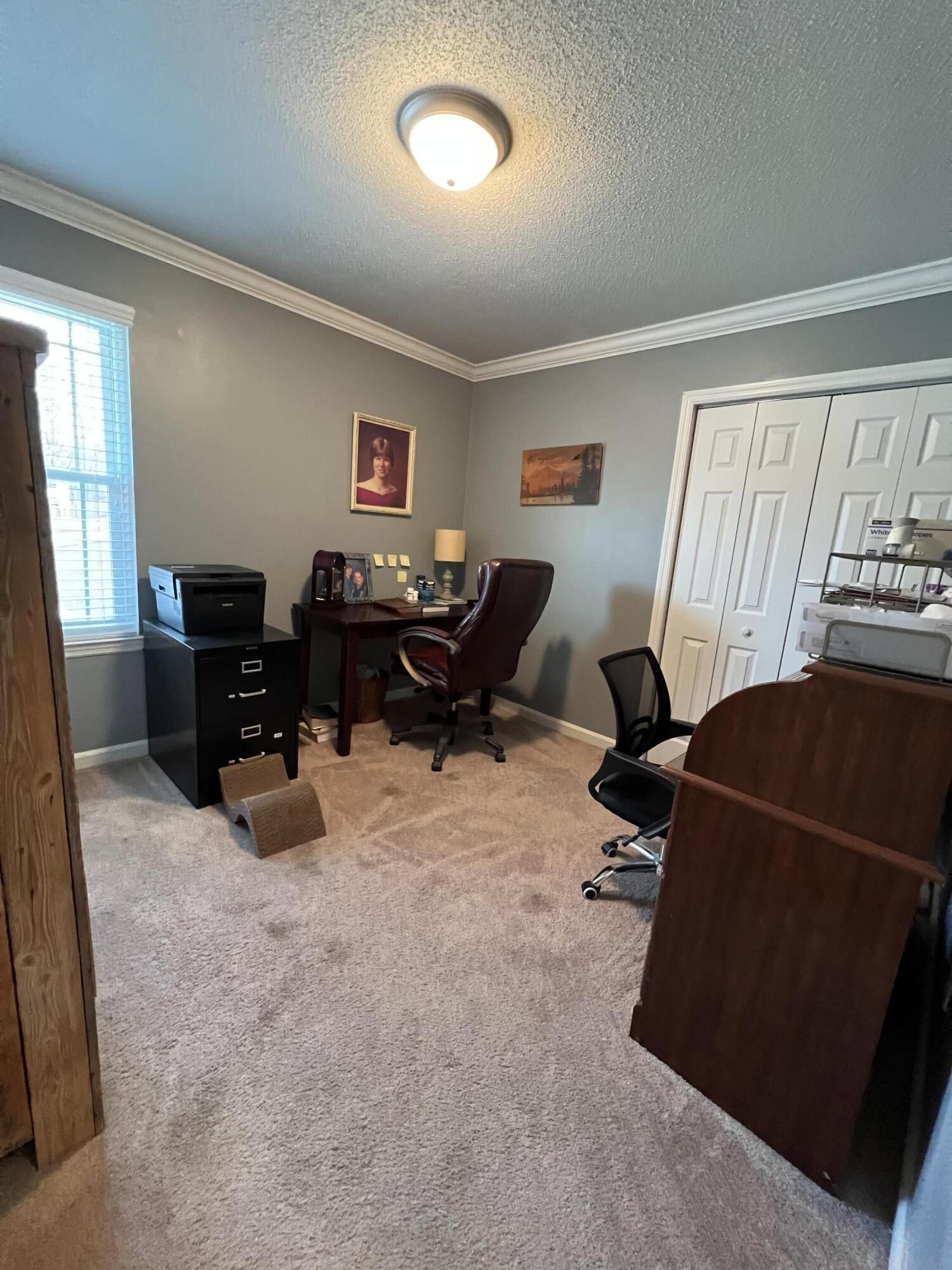 101 Crest Circle