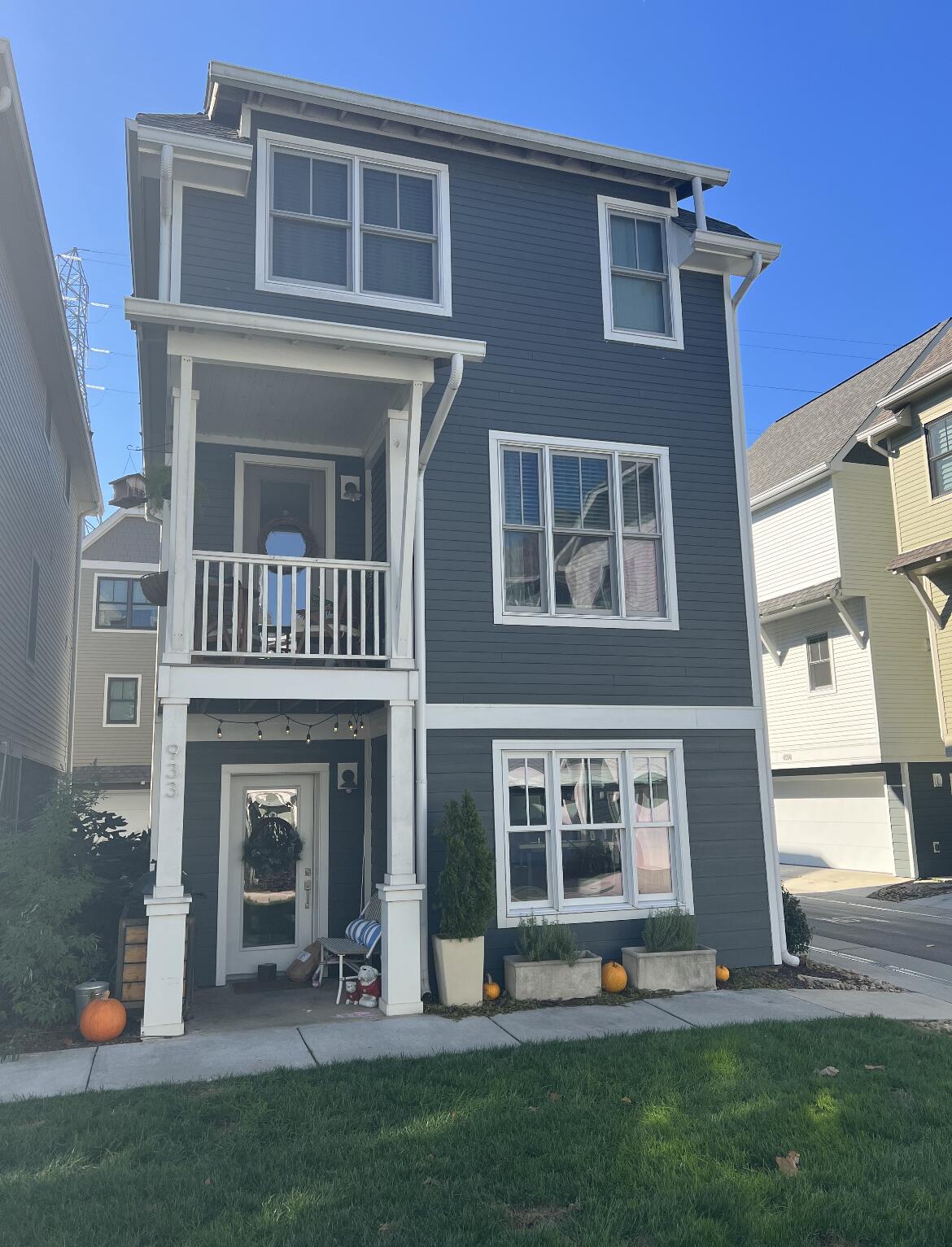 933 Landings Drive