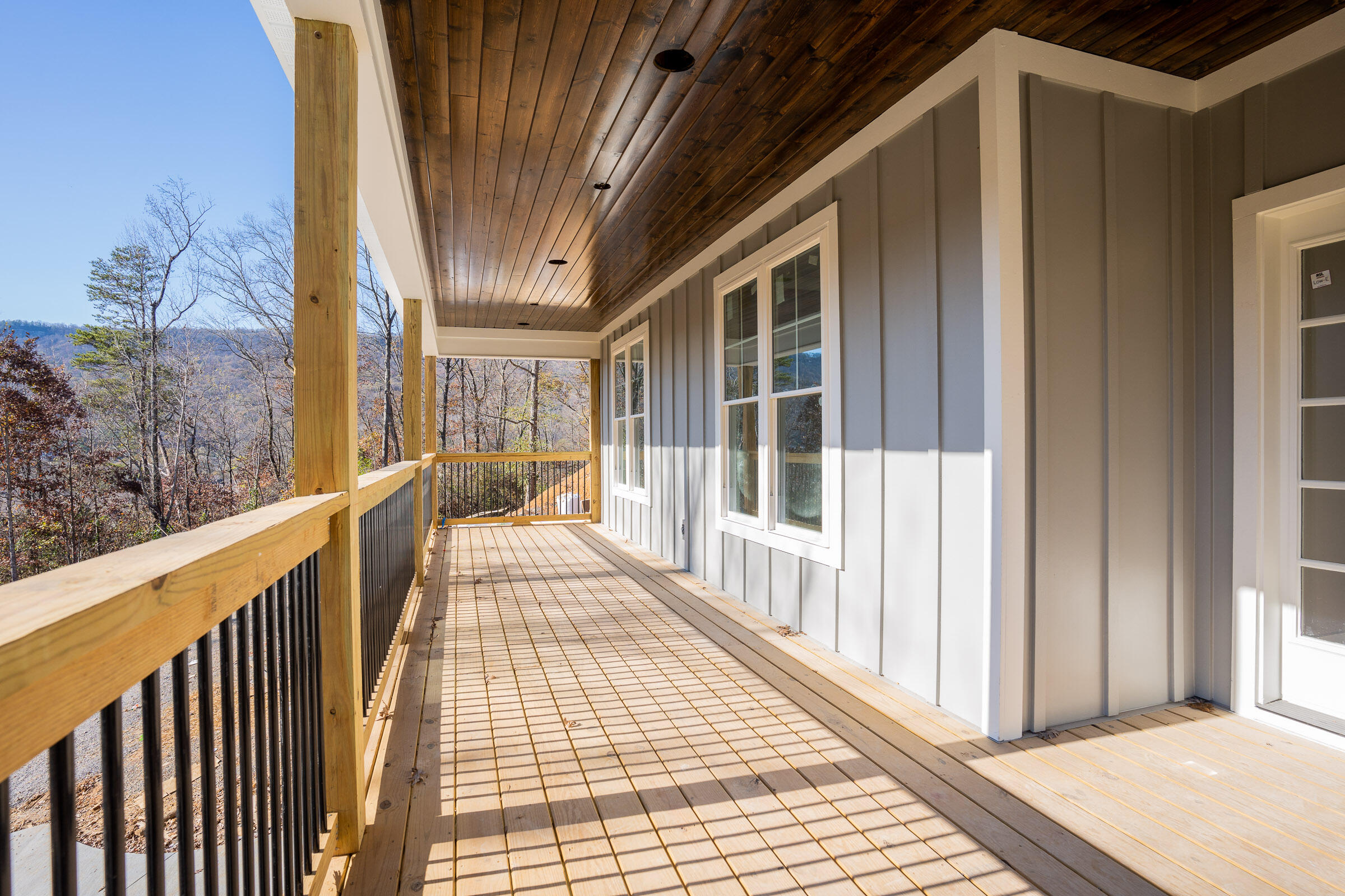 605 W View Road