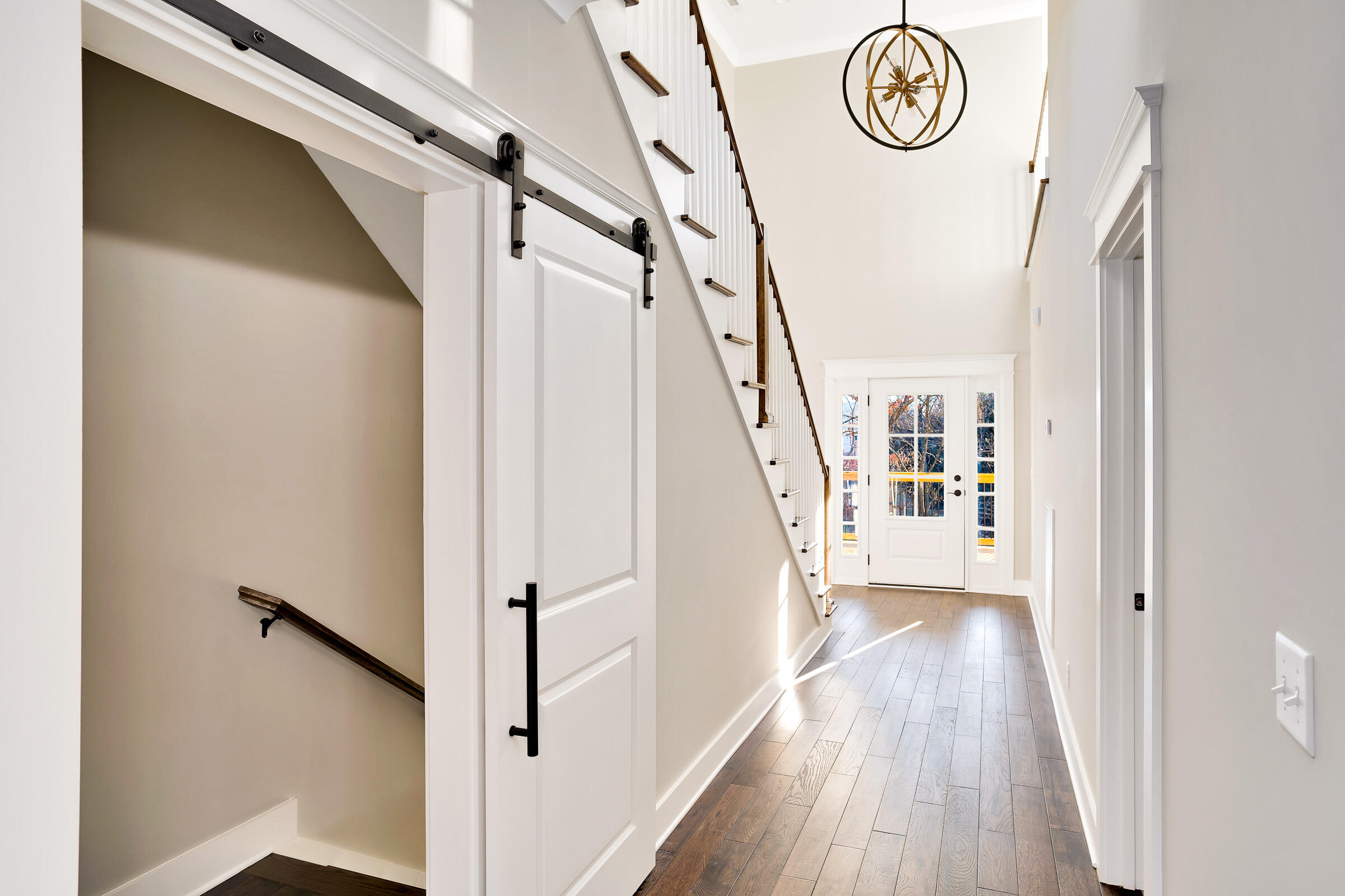 605 W View Road