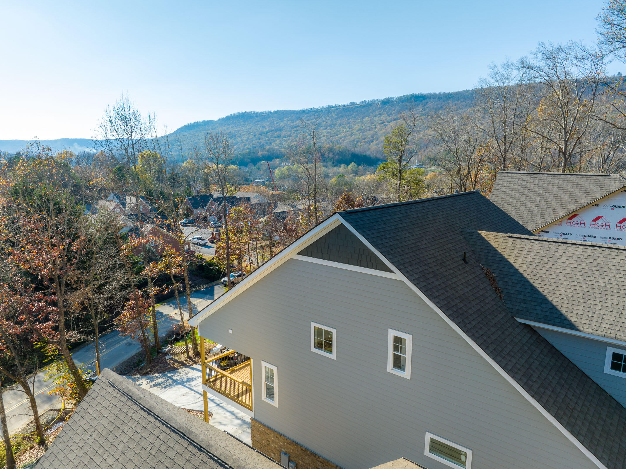 605 W View Road