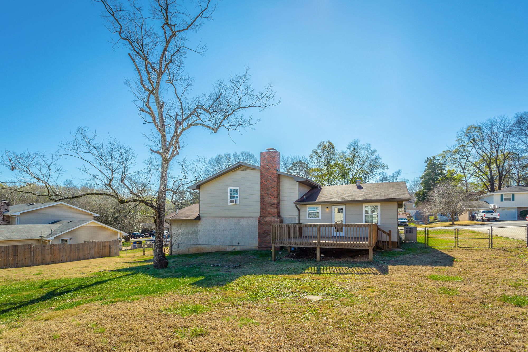 935 Kennington Hills Drive